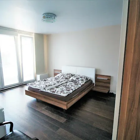 Dorya Am Ring Apartment Cologne Exterior photo